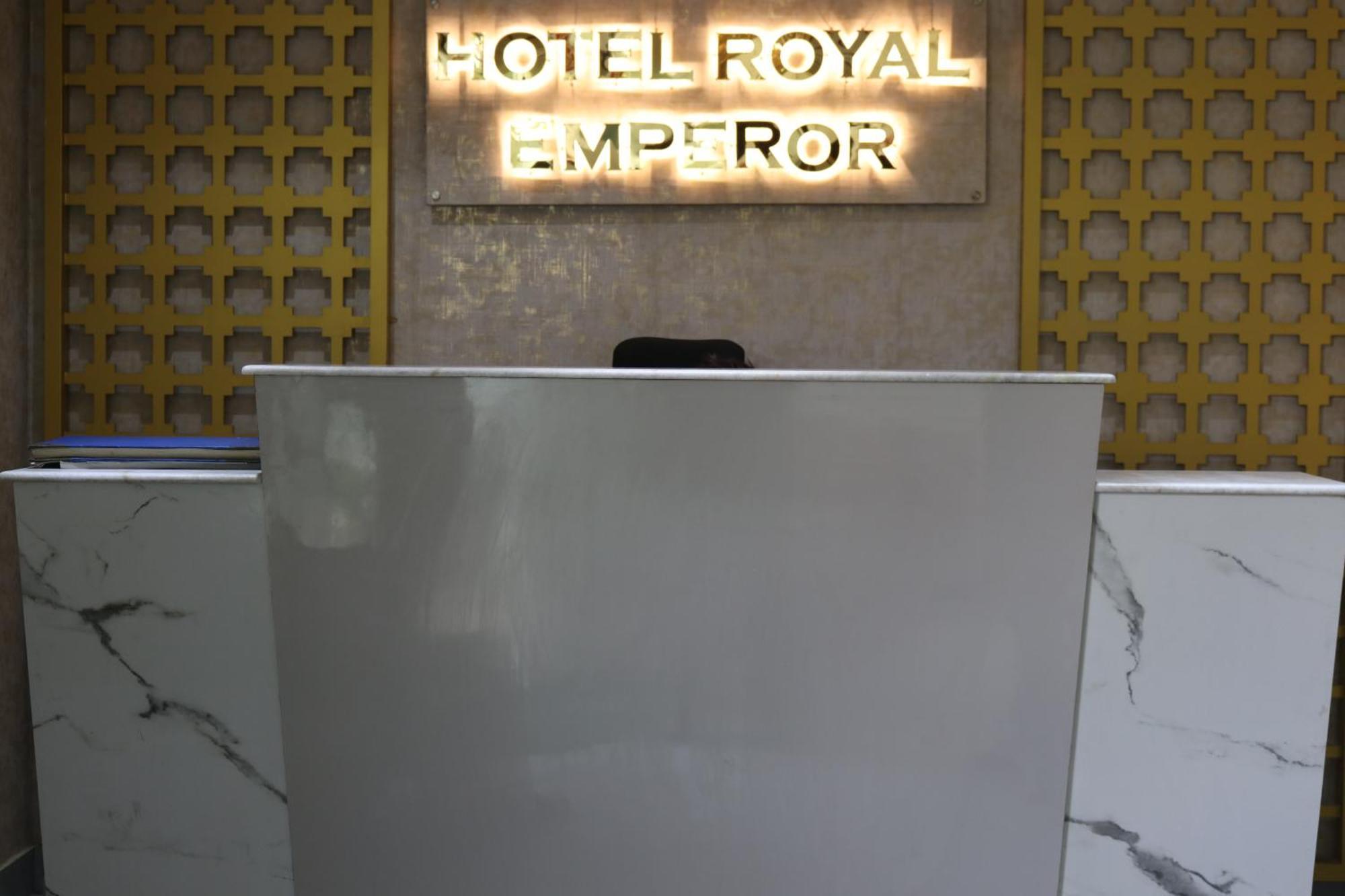 Hotel Royal Emperor Katmandú Exterior foto